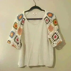 Umgee: crochet linen/cotton top: Size medium